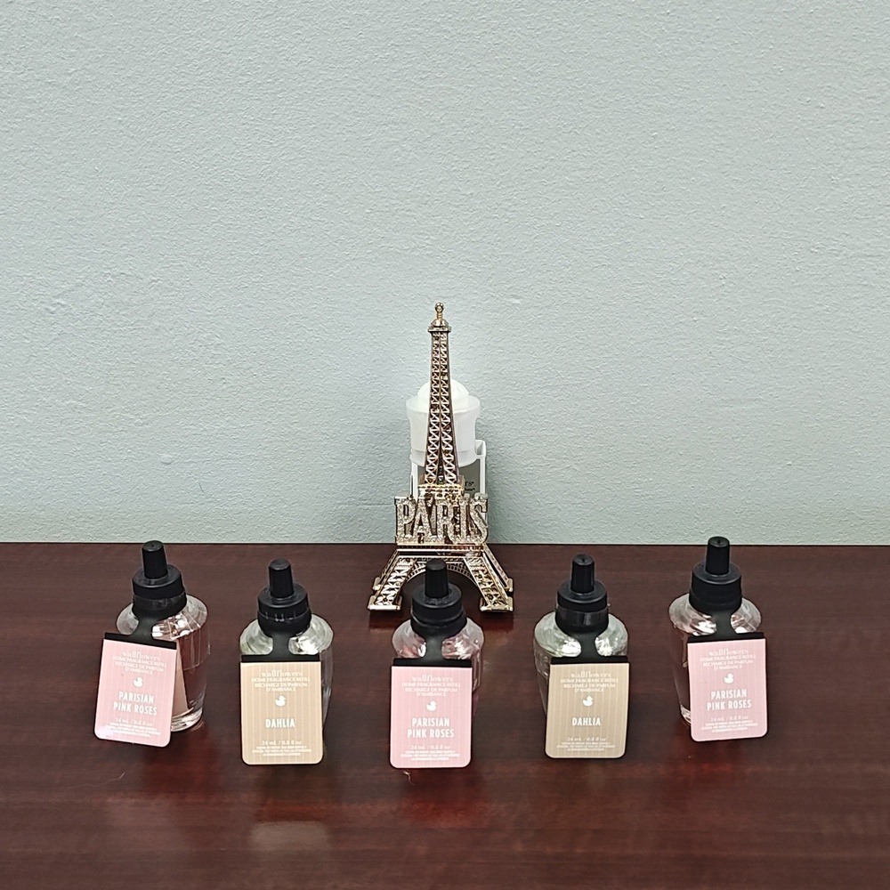 Bath & Body Works EIFFEL TOWER Nightlight + 5 Pc Sweet & Floral Wallflower Set